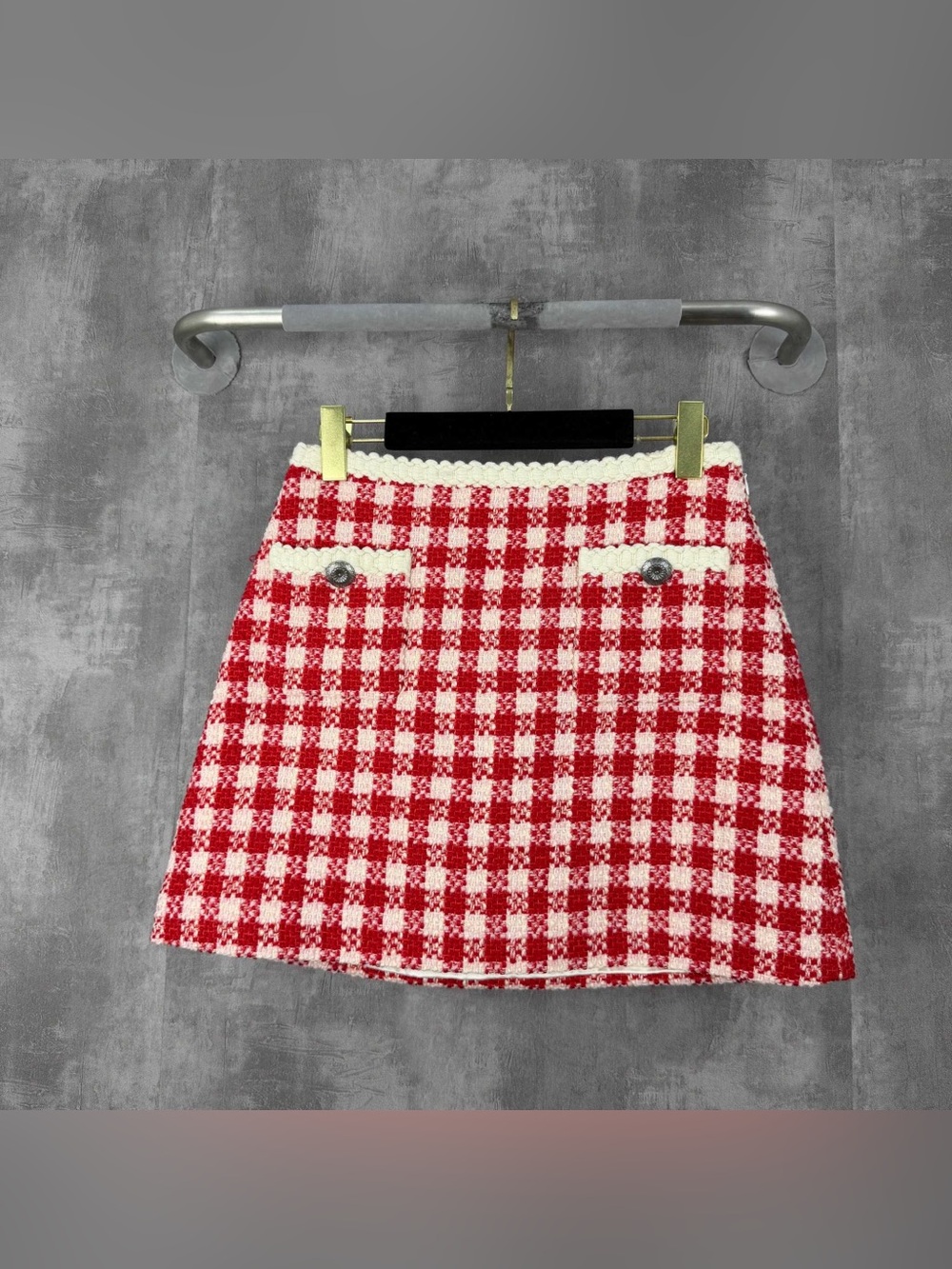 🚩steal Miu Miu Red and White Checked Tweed Mini Skirt